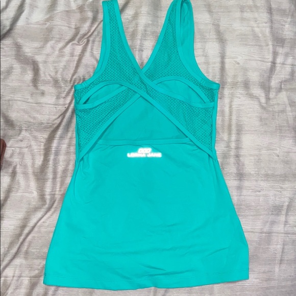 Lorna Jane tank - Picture 2 of 2